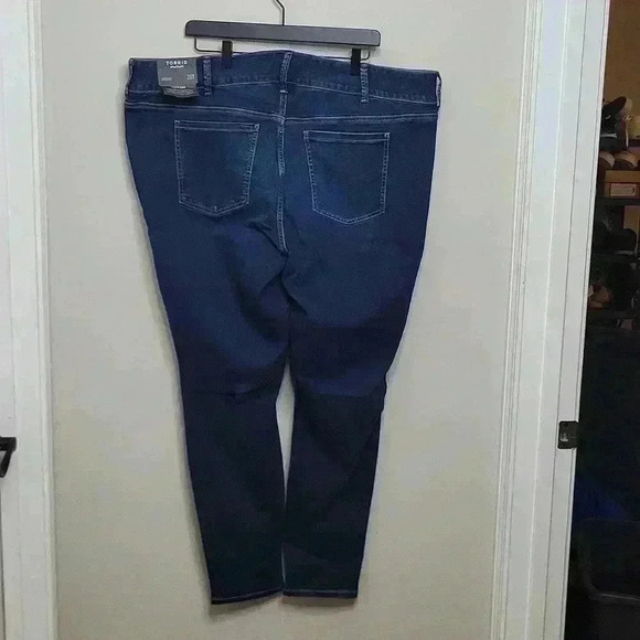 Torrid NWT New High Rise Jeggings Size 26T - Picture 9 of 13